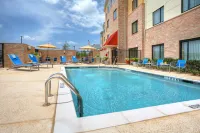 TownePlace Suites Dallas Lewisville - Pools