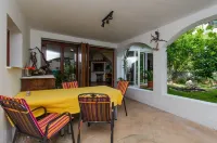 Apartments and Rooms Anita Hotels in Vrboska