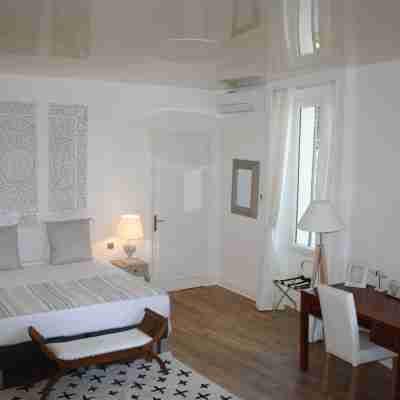 Le Clos du Soleil - Le Mas Angelussi Rooms