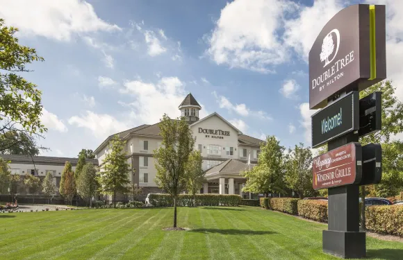 納努特希爾頓逸林酒店