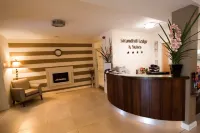 Strandhill Lodge and Suites Boutique Hotel - parking