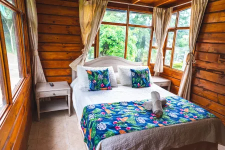 Villeta Resort Hotel Отели в г. Гуадуас