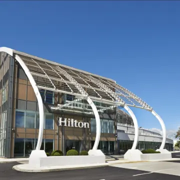 Hilton Southampton-Utilita Bowl Hotels near Riverside Park