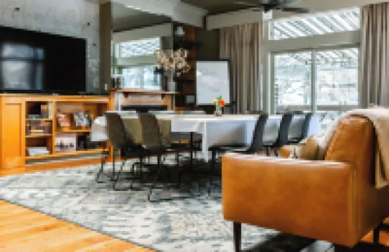 Highland Haven Creekside Inn