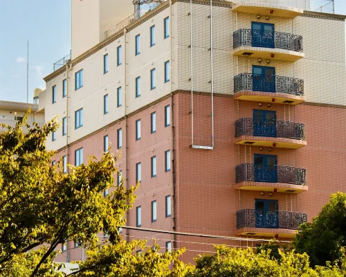 Fukuoka Floral Inn Nishinakasu Отели рядом с достопримечательностью «Парк Кего»
