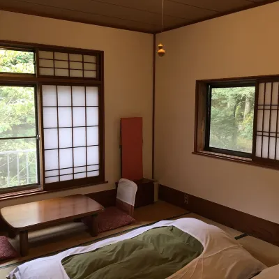 Yupoppo Hakone Hotels near Hakone Venetian Glass Museum (Glass Forest)
