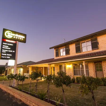 Green Gables Motel