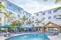 Compass by Margaritaville Hotel Naples - Beach