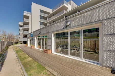 Résidence Azurea Отели в г. Экс-ле-Бен