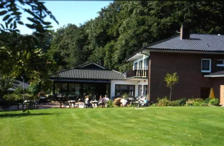 Hotel Café Wahlde Restaurant Отели в г. Дамме