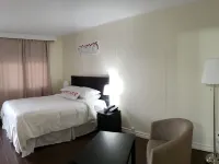Vow Motel Listowel on Hotels in Perth County