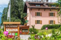 Hotel Ristorante Walter Hotels in San Candido