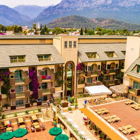 Ambassador Plaza Hotel
