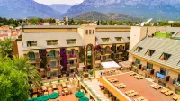 Ambassador Plaza Hotel