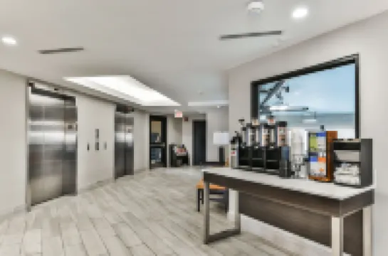 Best Western Plus Cambridge Hotel