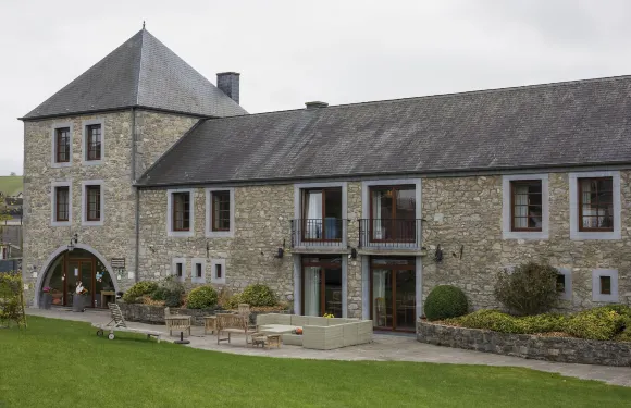 拉尼菲農場城堡酒店