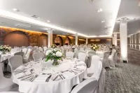 Doubletree by Hilton Harrogate - Majestic Hotel & Spa Hotels in Felliscliffe