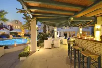 Tamarix Del Mar Suites - Beach