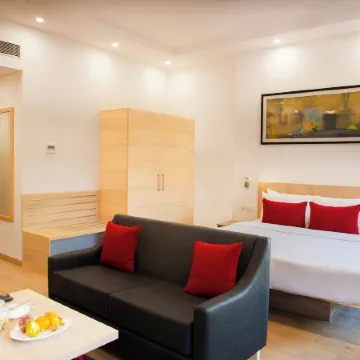 Red Fox by Lemon Tree Hotels, Dehradun