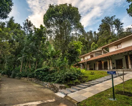 Shambala Yercaud Hotels in Yercaud