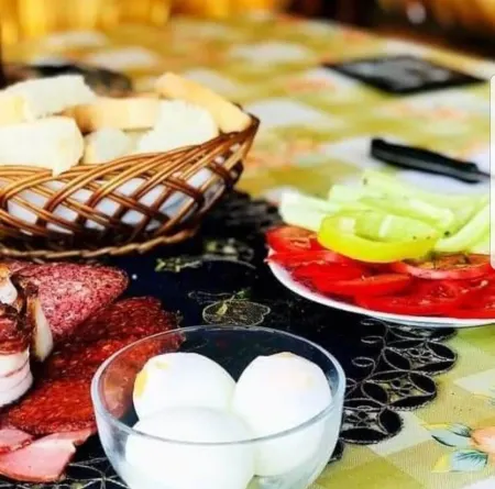 Apartment Sarganska Osmica 8 Отели в г. Коњска Река