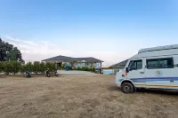 Mountain Glory Forest Resort and Spa, Pokhara - parking