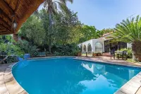 Bay Tree Guest House - สระว่ายน้ำส่วนตัว