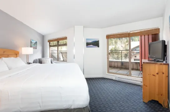 Lake Placid Lodge by Whiski Jack