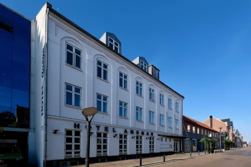 Hotel Ansgar Отели в г. Фанё