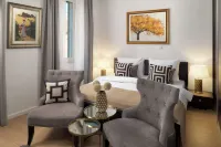 Apartments Studios 81