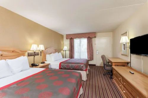 Ramada by Wyndham Lebanon Hotels in Lebanon