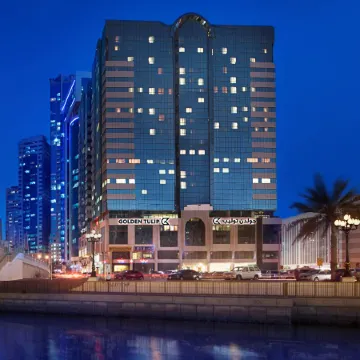 Golden Tulip Sharjah Отели рядом с достопримечательностью «Торгово-развлекательный центр Al Qasba»