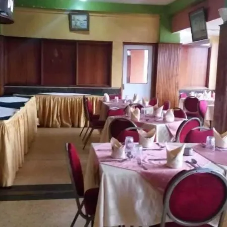 Batian Grand Hotel