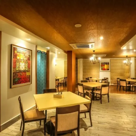 Zaki Hotel Apartment