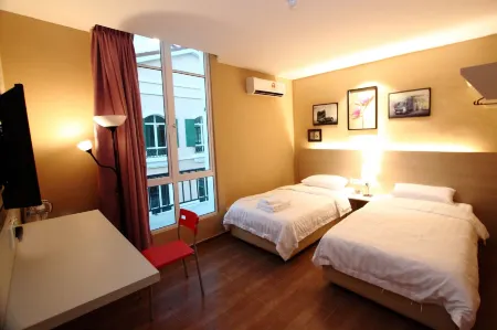 91 Street Boutique Inn