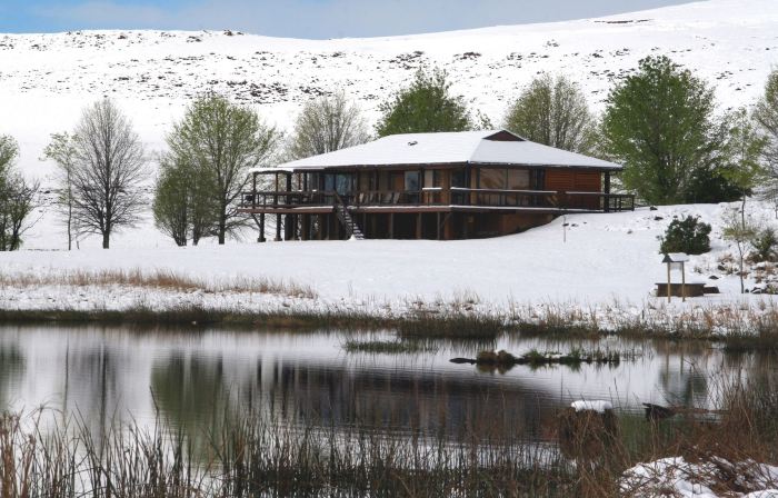 Sani Valley Nature Lodges