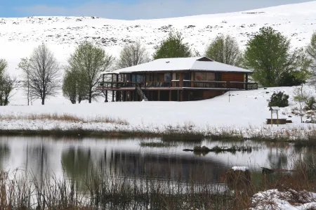 Sani Valley Nature Lodges