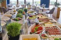 Santa Marina Holiday Village - Desayuno