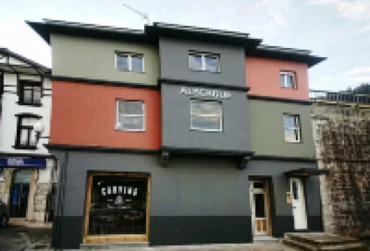 คาร์วิ่ง เซิร์ฟ โฮสเทล โรงแรมใน