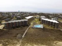 Duck, NC - Oceanfront and Unlimited Sunrises!  Welcome to Sandy Quacks!