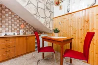 Guest House Mara Hotels in Smokvica