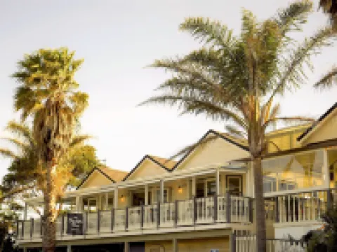 The Oyster Inn Hotels near Waiheke Island Explorer Bus