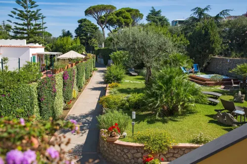 Hotel Villa Ceselle Hotels in Anacapri