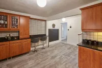 Host & Stay | The Alby