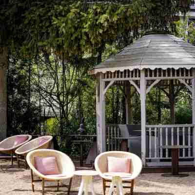 Les Jardins d'Anaïs Hotel Exterior