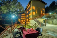 바그 비탈의 리조트 나이니탈 호텔