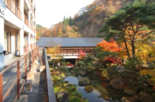 Sansuiso Tsuchiyu Spa Hotel a 