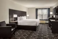 La Quinta Inn & Suites by Wyndham Lake George Hotels in Queensbury