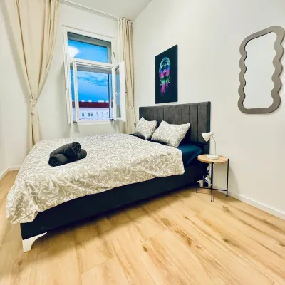 Stylish 4BR Apt Near Westbahnhof Các khách sạn gần Bảo tàng Albertina