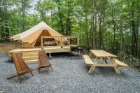 Firefly Ridge Luxury Retreat Hotels in Berkeley Springs